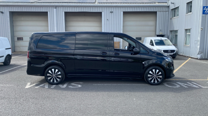 Mercedes-Benz Vito Tourer L3 Diesel Rwd 116 CDI Select 9-Seater 9G-Tronic - Image 8